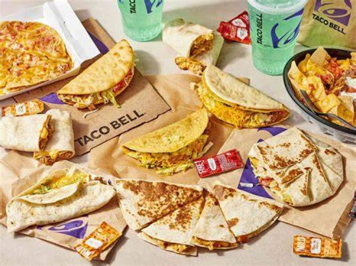 When Does Taco Bell Serve Lunch When Does Taco Bell Serve Lunch